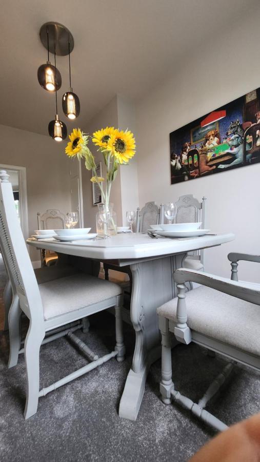Contemporary Beach Apartment Brighton Eksteriør bilde